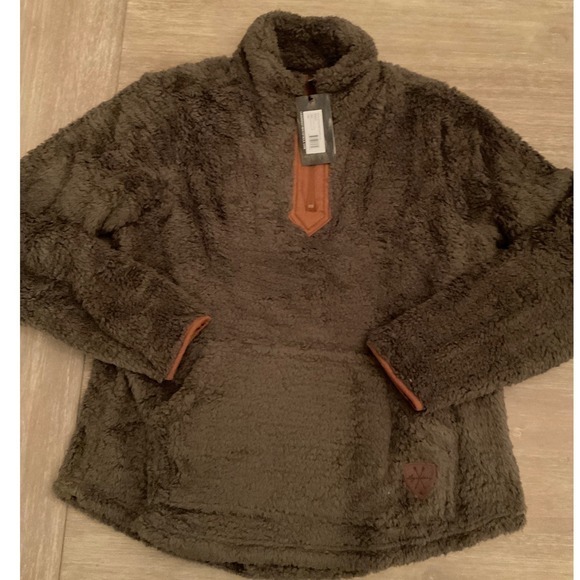 Legendary Whitetails Womens Fuzzy Hide Fleece Pullover Army Green Medium NWT - Picture 6 of 6